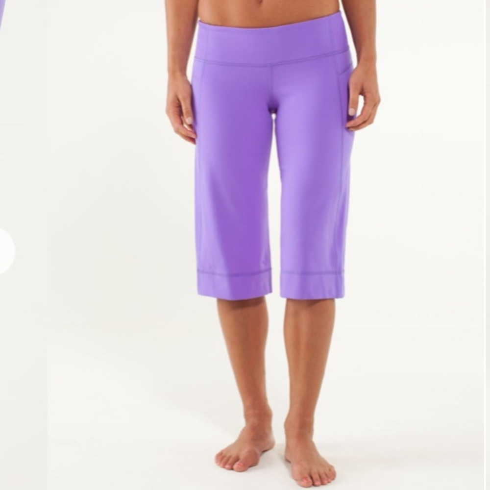 Lululemon | Purple Clam Digger crop pants S